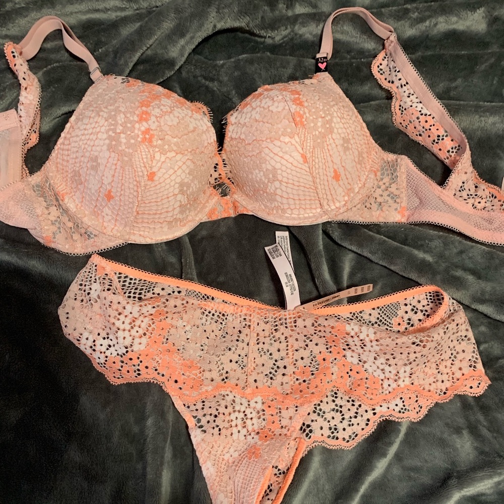 Victoria secret bra and Panty set